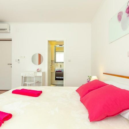Hedera Estate, Hedera A24 Apartment Mokosica Bagian luar foto