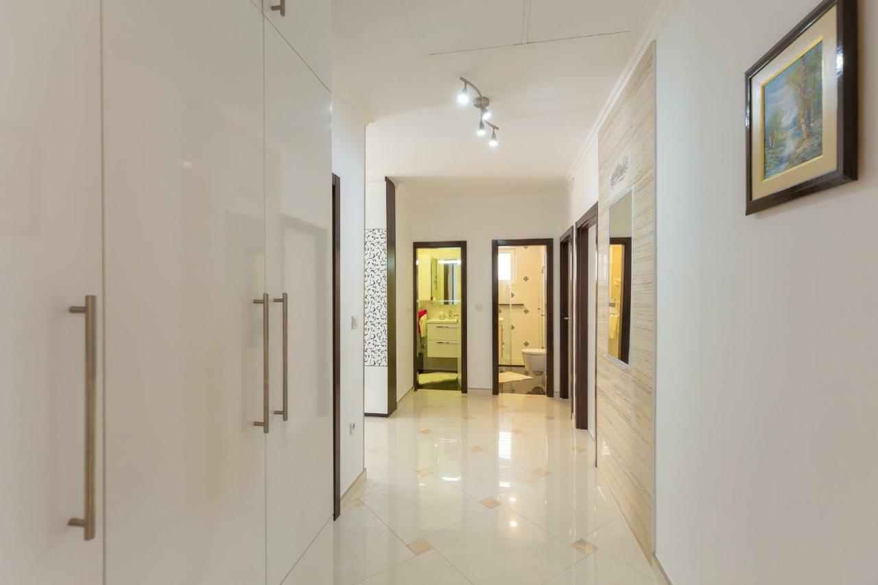 Hedera Estate, Hedera A24 Apartment Mokosica Bagian luar foto